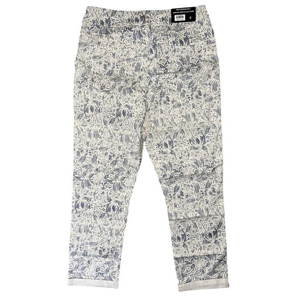 NWT Mario Serrani High-Rise Stretch Cuff Blue& White Floral Capri Small - Picture 6 of 7